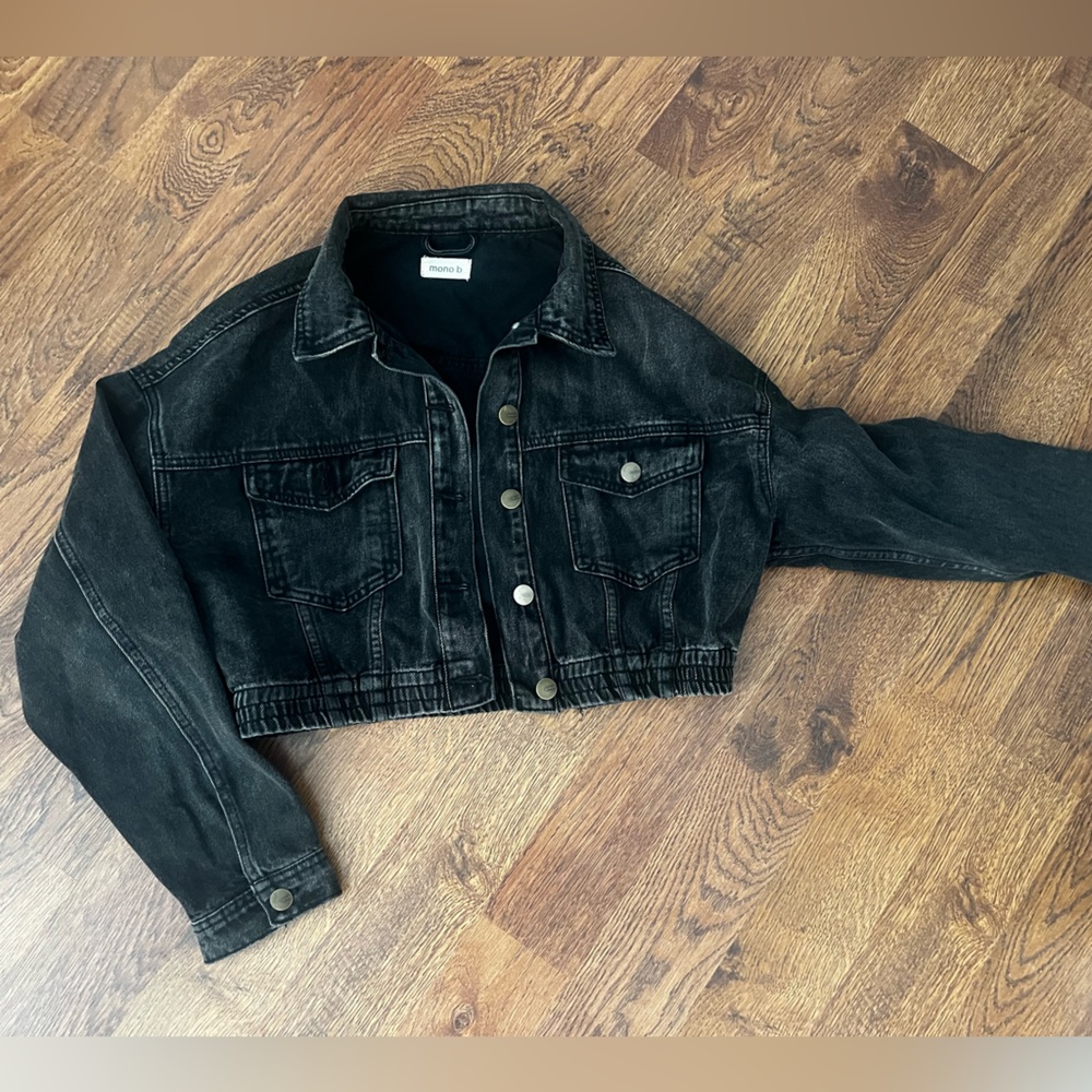 Cropped black jean jacket